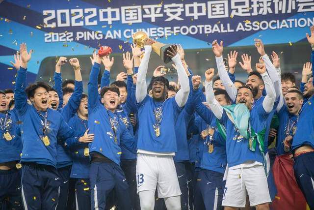 这定是燕赵北国的悲歌慷慨之士。