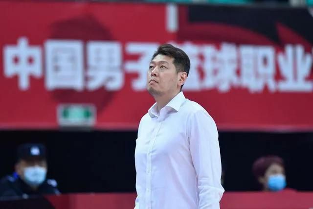 刘帼轶表示这也是自己最难忘的画面之一，“当时只是想拍摄夕阳画面作为段落或片尾，没想到孩子说出这么动人有哲理的话，这个面向阳光的镜头也饱含着我们对这片土地上所有人未来生活的祝愿。